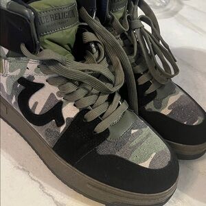 True Religion Green and Black Camouflage Sneakers